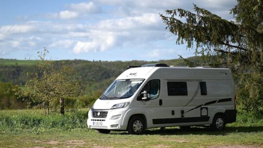Vacances en camping : comment bien préparer son séjour en pleine nature