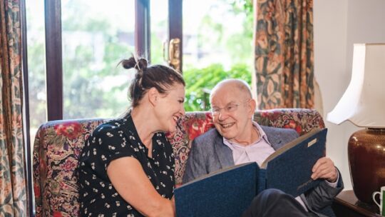 Innovations technologiques au service de l&rsquo;autonomie des seniors à domicile